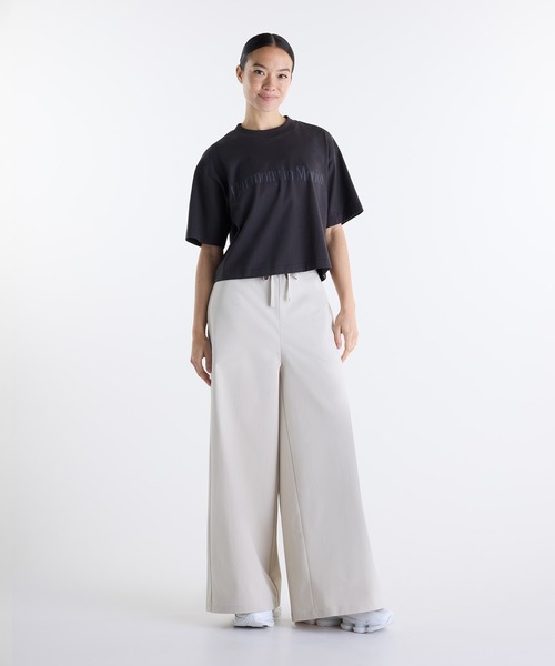 NEW BALANCE(ニューバランス)の「NB GREY グラフィックショートスリーブTシャツ(Tシャツ/カットソー・レディース・チャコールグレー/ホワイト・MEDIUM/SMALL/X-SMALL/X-LARGE/LARGE)」の10枚目の写真