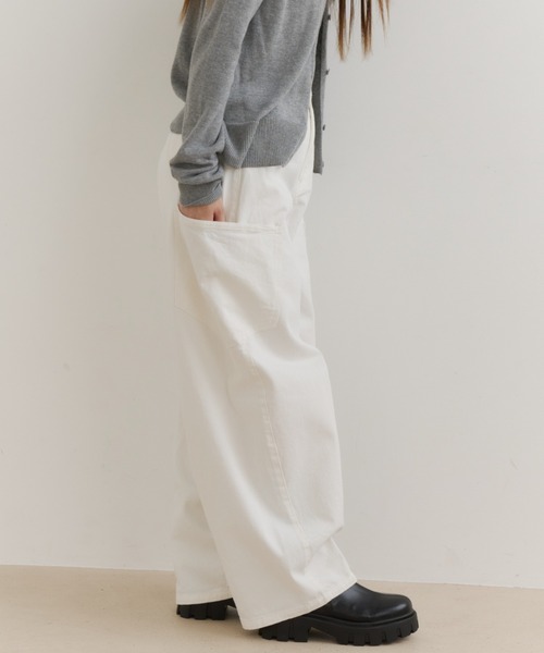 haek(ハク)の「barrel-leg pants/バレルレッグパンツ(その他パンツ・レディース・ブラック/ホワイト・SMALL/MEDIUM)」の3枚目の写真