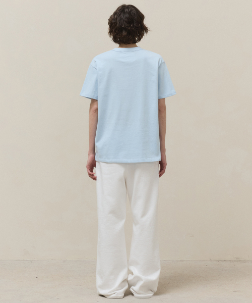 MTTIRE(マティレ)の「Basic Logo T-shirt / Sky Blue(Tシャツ/カットソー・レディース・その他・LARGE/SMALL/X-LARGE/MEDIUM)」の2枚目の写真