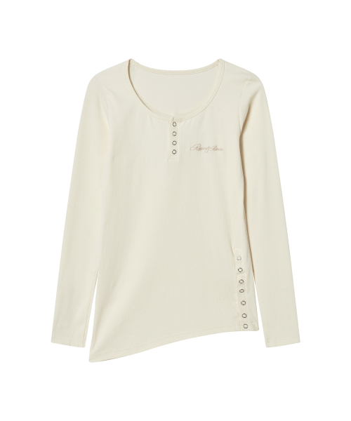 ROGIN N ROSIE(ロギンエンロージー)の「Side Button Detailed Slim-Fit Long Sleeve Ivory(Tシャツ/カットソー・レディース・その他・FREE)」の4枚目の写真