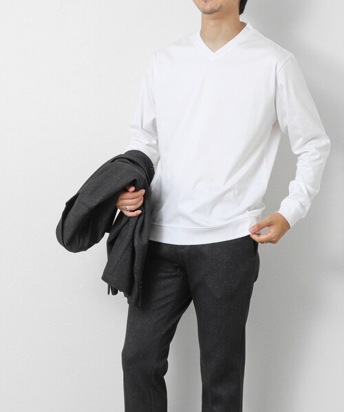 NOLLEY’S(ノーリーズ)の「《ビジカジ対応》シルケットスムース Vネック ドレスロンT 26AW(Tシャツ/カットソー・メンズ・ホワイト/ライトベージュ/グレー・XXL/XL/L/M/S)」の6枚目の写真