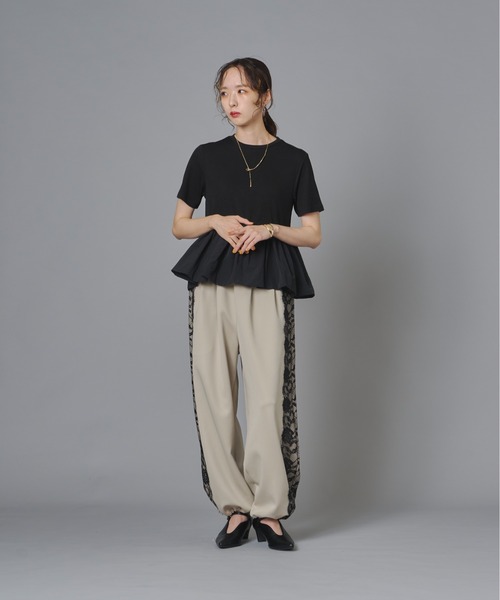 terrace(テラス)の「リブ切り替えナイロンぺプラムTシャツ(Tシャツ/カットソー・レディース・ブラック/オフホワイト/ダークオレンジ・FREE)」の21枚目の写真