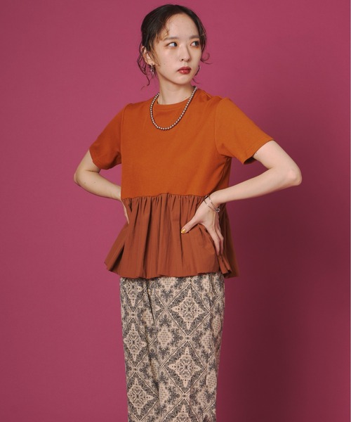 terrace(テラス)の「リブ切り替えナイロンぺプラムTシャツ(Tシャツ/カットソー・レディース・ブラック/オフホワイト/ダークオレンジ・FREE)」の15枚目の写真