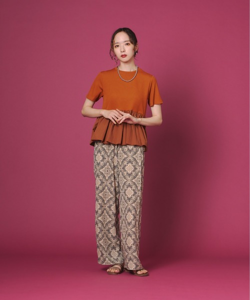 terrace(テラス)の「リブ切り替えナイロンぺプラムTシャツ(Tシャツ/カットソー・レディース・ブラック/オフホワイト/ダークオレンジ・FREE)」の12枚目の写真