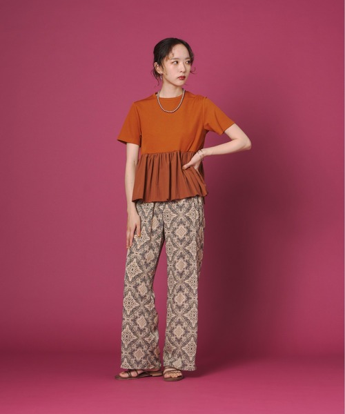 terrace(テラス)の「リブ切り替えナイロンぺプラムTシャツ(Tシャツ/カットソー・レディース・ブラック/オフホワイト/ダークオレンジ・FREE)」の13枚目の写真