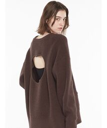 Back Heart Cutting Sweater / バックハートカッティングセーター
