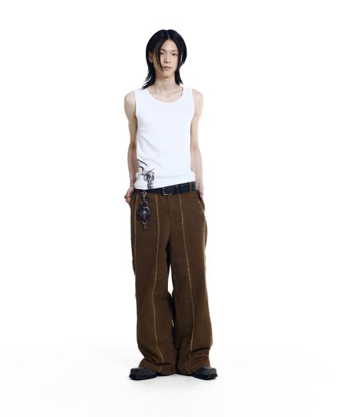 AAKAM(アーカム)の「Gunslinger Sleeveless (White)(Tシャツ/カットソー・レディース・その他・1/2)」の11枚目の写真