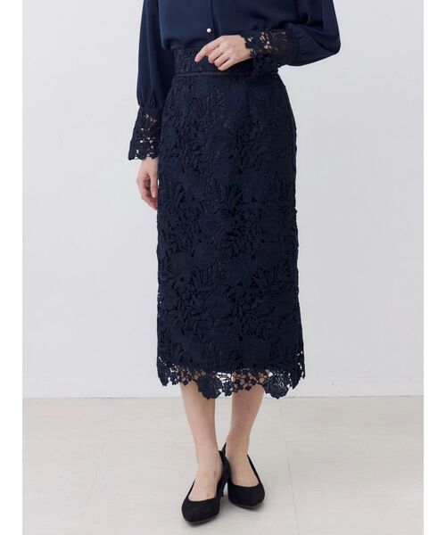 TONAL(トーナル)の「ケミカルレースパイピングタイトスカート(スカート・レディース・アイボリー/ピンク/ネイビー・MEDIUM/SMALL)」の10枚目の写真