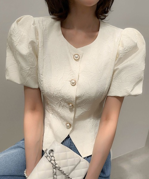 FAVORITO(ファヴォリート)の「ノーカラーパフスリーブジャケット(ノーカラージャケット・レディース・ブラック/ベージュ・F)」の5枚目の写真