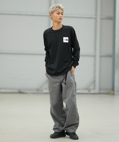 THE NORTH FACE(ザノースフェイス)の「THE NORTH FACE/ザ・ノース・フェイス L/S SQUARE LOGO T ロンT NT82534(Tシャツ/カットソー・メンズ・ホワイト/ブラック・XXL/S/M/XL/L)」の9枚目の写真