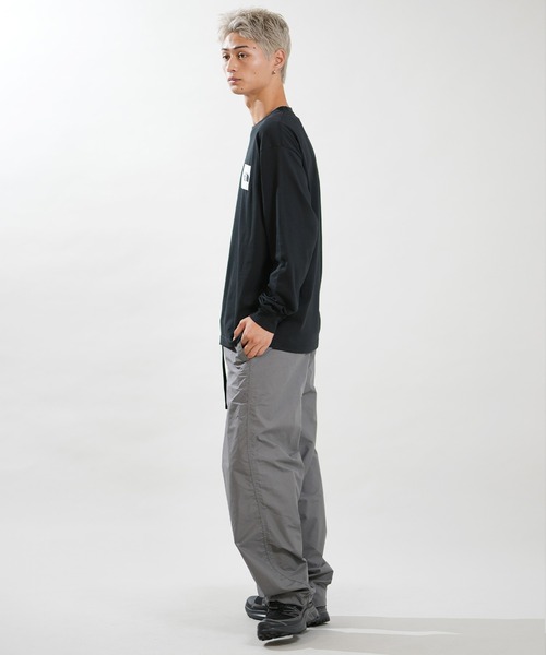 THE NORTH FACE(ザノースフェイス)の「THE NORTH FACE/ザ・ノース・フェイス L/S SQUARE LOGO T ロンT NT82534(Tシャツ/カットソー・メンズ・ホワイト/ブラック・XXL/S/M/XL/L)」の11枚目の写真
