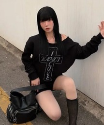 ◇FANCYCLUB◇ブランド直輸入正規品/FROSS オフショルダー・スウェットシャツ FROSS OFF-SHOULDER SWEATSHIRT