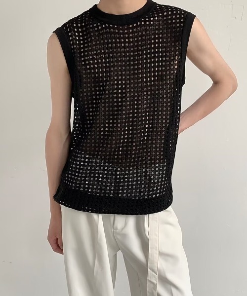 FreeZone（フリーゾーン）の「ッシュ編み ルーズシルエットノースリーブニット（ベスト・メンズ・ブラック/ホワイト・F）」の6枚目の写真