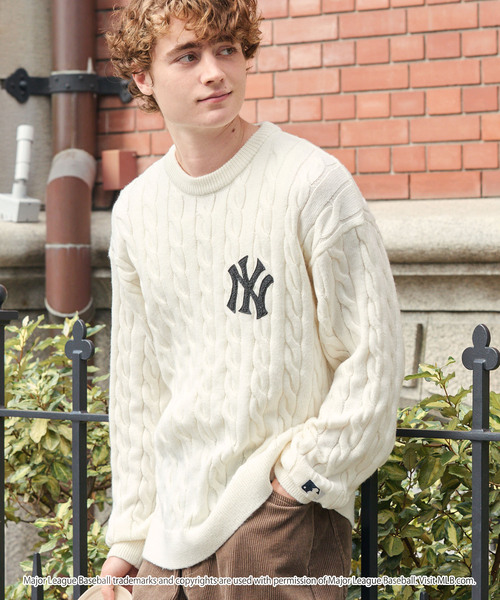 MLB(メジャーリーグベースボール)の「<Exclusive>MLB Embroidered Logo Mohair Touch Cable Knit / MLB 別注 ロゴ刺繍 モヘアタッチ ケーブルニット<帯電防止・マシンウォッシャブル>(ニット/セーター・メンズ・アイボリー/ダークブラウン/ダークネイビー/杢グレー/スミクロ・L/S/M)」の7枚目の写真