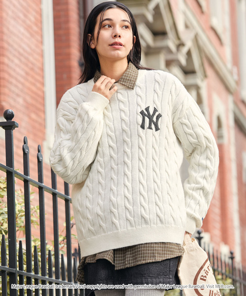 MLB(メジャーリーグベースボール)の「<Exclusive>MLB Embroidered Logo Mohair Touch Cable Knit / MLB 別注 ロゴ刺繍 モヘアタッチ ケーブルニット<帯電防止・マシンウォッシャブル>(ニット/セーター・メンズ・アイボリー/ダークブラウン/ダークネイビー/杢グレー/スミクロ・L/S/M)」の14枚目の写真