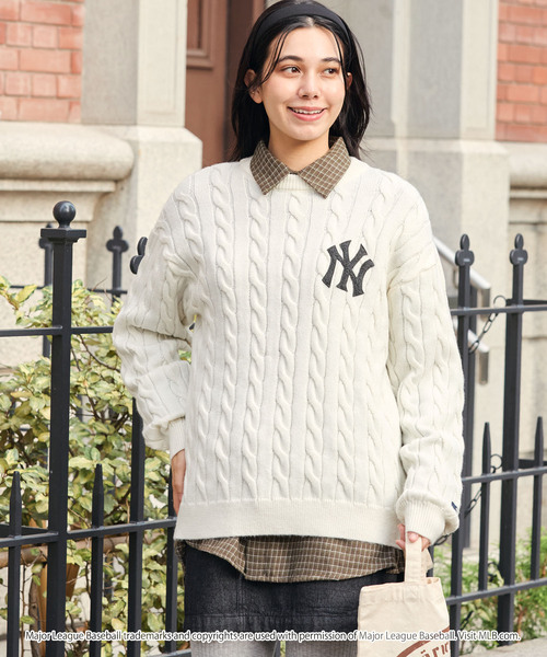 MLB(メジャーリーグベースボール)の「<Exclusive>MLB Embroidered Logo Mohair Touch Cable Knit / MLB 別注 ロゴ刺繍 モヘアタッチ ケーブルニット<帯電防止・マシンウォッシャブル>(ニット/セーター・メンズ・アイボリー/ダークブラウン/ダークネイビー/杢グレー/スミクロ・L/S/M)」の15枚目の写真