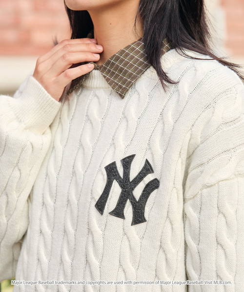 MLB(メジャーリーグベースボール)の「<Exclusive>MLB Embroidered Logo Mohair Touch Cable Knit / MLB 別注 ロゴ刺繍 モヘアタッチ ケーブルニット<帯電防止・マシンウォッシャブル>(ニット/セーター・メンズ・アイボリー/ダークブラウン/ダークネイビー/杢グレー/スミクロ・L/S/M)」の19枚目の写真