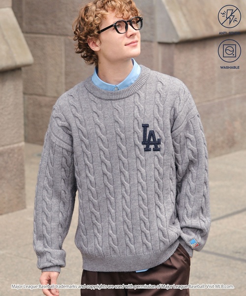 MLB(メジャーリーグベースボール)の「<Exclusive>MLB Embroidered Logo Mohair Touch Cable Knit / MLB 別注 ロゴ刺繍 モヘアタッチ ケーブルニット<帯電防止・マシンウォッシャブル>(ニット/セーター・メンズ・アイボリー/ダークブラウン/ダークネイビー/杢グレー/スミクロ・L/S/M)」の22枚目の写真