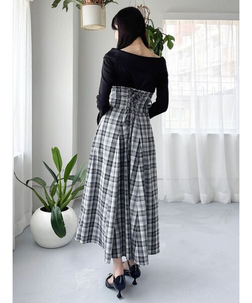 dazzlin（ダズリン）の「ツイストコルセットワンピース（ワンピース・レディース・ブラック/オフホワイト/その他1・MEDIUM/SMALL）」の10枚目の写真