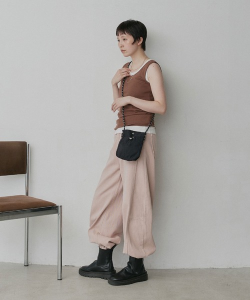 ad thie(アドティエ)の「ナイロン ミニ サコッシュ ショルダー バッグ(ショルダーバッグ・レディース・ライトイエロー/カーキ/ブラック/ライトブルー・FREE)」の6枚目の写真