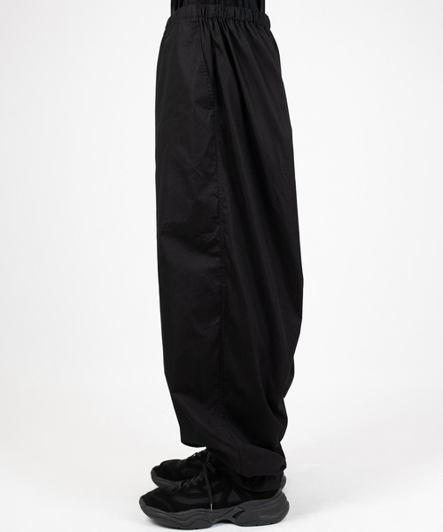 LAD MUSICIAN(ラッドミュージシャン)の「C/N OXFORD WIDE DRAPE PANTS(その他パンツ・メンズ・カーキ/ブラック・44/42/46)」の4枚目の写真