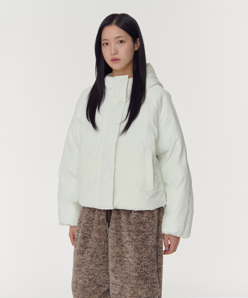 MUSINSA STANDARD WOMAN（ムシンサスタンダードウーマン）の「ウィメンズフードパーカーショートダウンジャケット[アイボリー]（ダウンジャケット/コート・レディース・その他・M/L）」の9枚目の写真