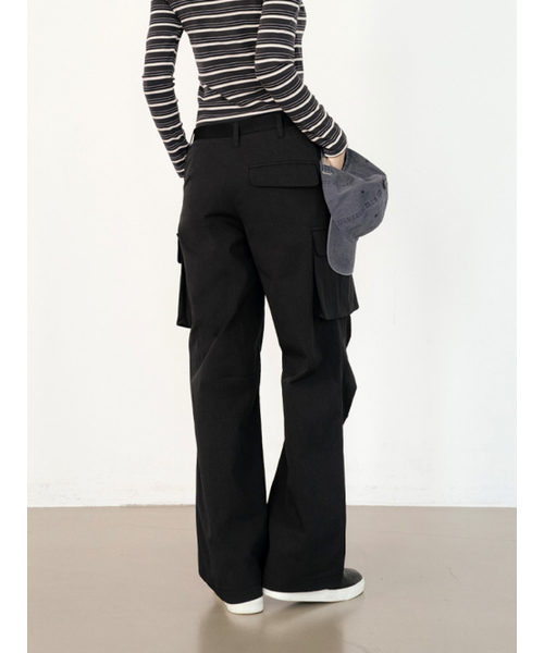 NITINA(ニティナ)の「オーバーサイズビッグポケットパンツ BK(その他パンツ・レディース・ブラック・SMALL/MEDIUM)」の2枚目の写真