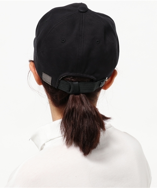 STUDIOUS（ステュディオス）の「【WHITE MOUNTAINEERING】HUNTING PATTERN EMBROIDERED BASEBALL CAP（ハンチング/ベレー帽・レディース・ベージュ/ブラック・FREE）」の4枚目の写真