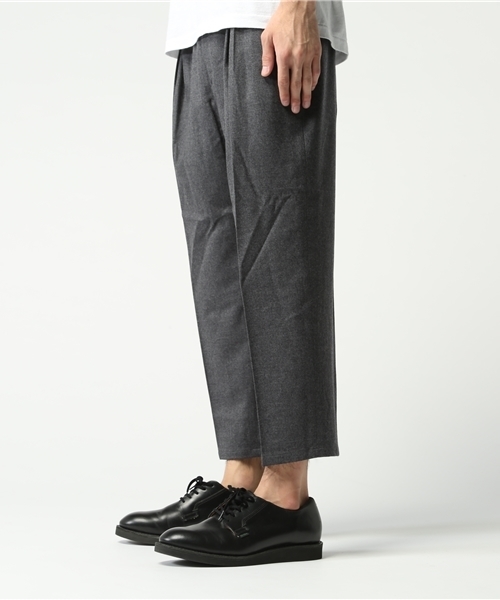 DISCOVERED(ディスカバード)の「【DISCOVERED】タックトラウザーパンツ(スラックス・メンズ・グレー・1/2)」の7枚目の写真