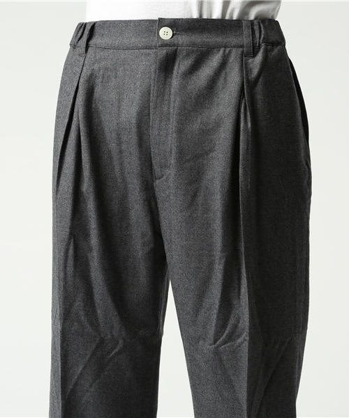 DISCOVERED（ディスカバード）の「【DISCOVERED】タックトラウザー