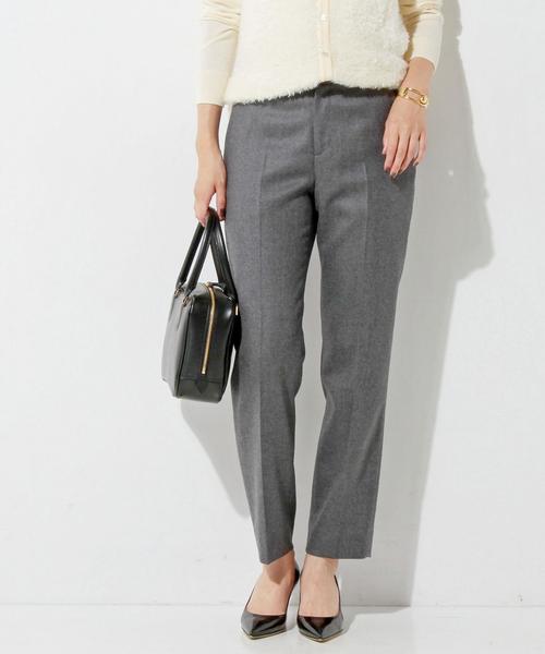 UNITED ARROWS(ユナイテッドアローズ)の「○UBBT W/PU サキソニー スリム パンツ◆(その他パンツ・レディース・オフホワイト/ベージュ/ネイビー/ブラック/グレー・40/38/34/36)」の3枚目の写真