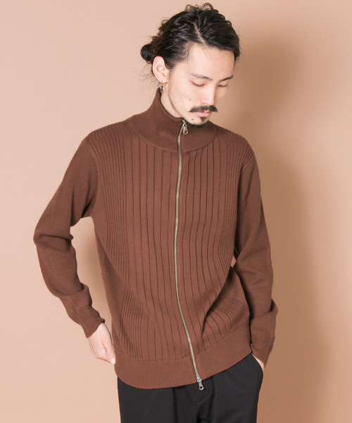 URBAN RESEARCH(アーバンリサーチ)の「UR ZIP ニットブルゾン(ニット/セーター・メンズ・ブラウン系その他/ブラック・LARGE/MEDIUM)」の1枚目の写真