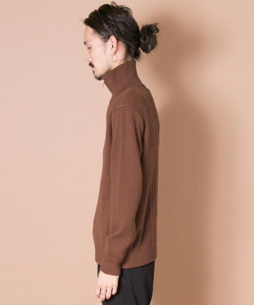 URBAN RESEARCH(アーバンリサーチ)の「UR ZIP ニットブルゾン(ニット/セーター・メンズ・ブラウン系その他/ブラック・LARGE/MEDIUM)」の13枚目の写真