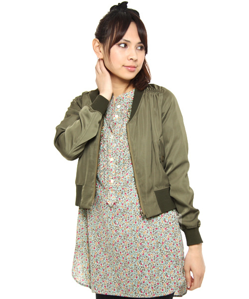 green label relaxing(グリーンレーベルリラクシング)の「GC STN リブブルゾン(ブルゾン・レディース・オリーブ/ライトグレー・38/40)」の1枚目の写真