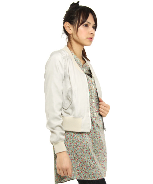 green label relaxing(グリーンレーベルリラクシング)の「GC STN リブブルゾン(ブルゾン・レディース・オリーブ/ライトグレー・38/40)」の8枚目の写真