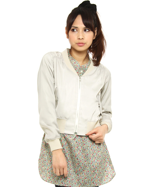 green label relaxing(グリーンレーベルリラクシング)の「GC STN リブブルゾン(ブルゾン・レディース・オリーブ/ライトグレー・38/40)」の6枚目の写真