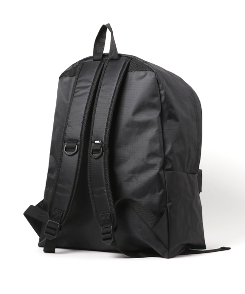 FTC（エフティーシー）の「RIPSTOP BACKPACK（バックパック/リュック・メンズ・グレー/ネイビー/ブラック・ONE SIZE）」の4枚目の写真