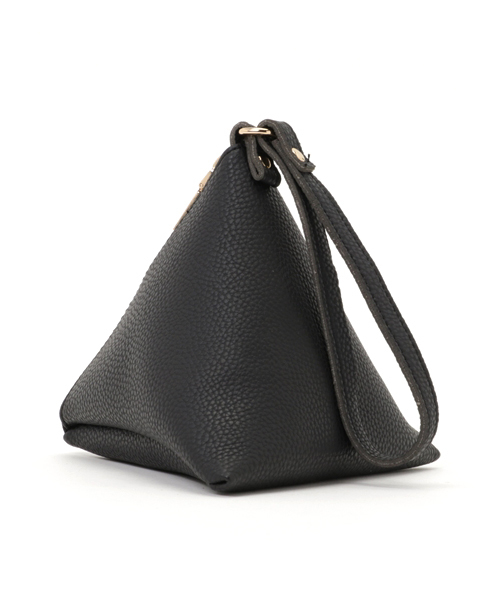 Fun & Daily(ファンアンドデイリー)の「F&D : トライアングル&タッセルバッグ(ハンドバッグ・レディース・ブラック/グレー・FREE)」の3枚目の写真