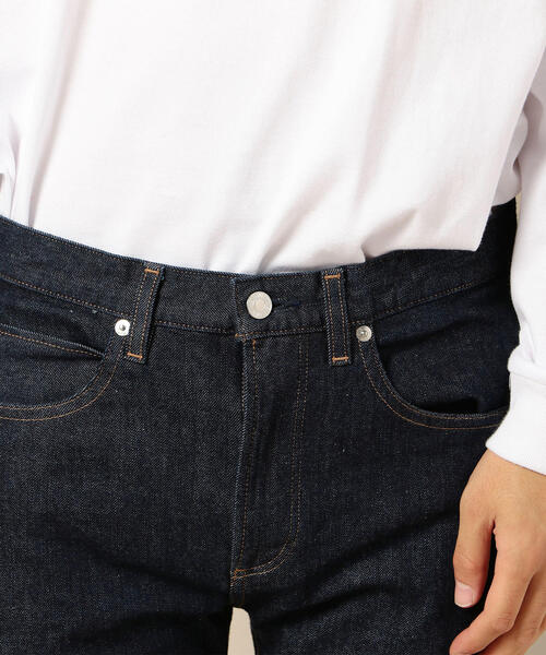 BEAUTY&YOUTH UNITED ARROWS（ビューティーアンドユースユナイテッドアローズ）の「BY セルビッチ スキニー デニムパンツ -MADE IN JAPAN-（デニムパンツ・メンズ・ネイビー・30inch/32inch/34inch/28inch）」の6枚目の写真