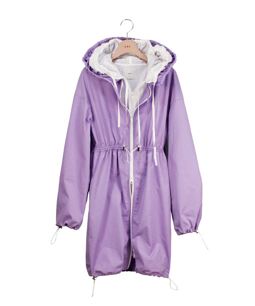 CRY.（クライ）の「The PLASTICS/color　レイヤードフーディードレス/カラー（ワンピース・レディース・パープル・38）」の2枚目の写真