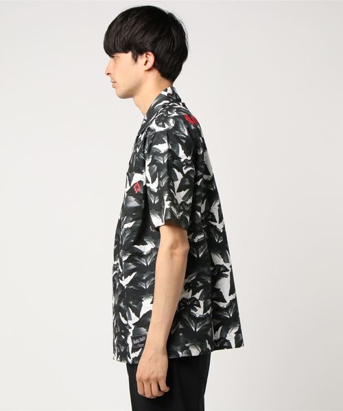 MARCELO BURLON（マルセロ・バーロン）の「MARCELO BURLON 『GREY FLOWERS』シャツ（シャツ/ブラウス・メンズ・ダークグレー・MEDIUM）」の10枚目の写真