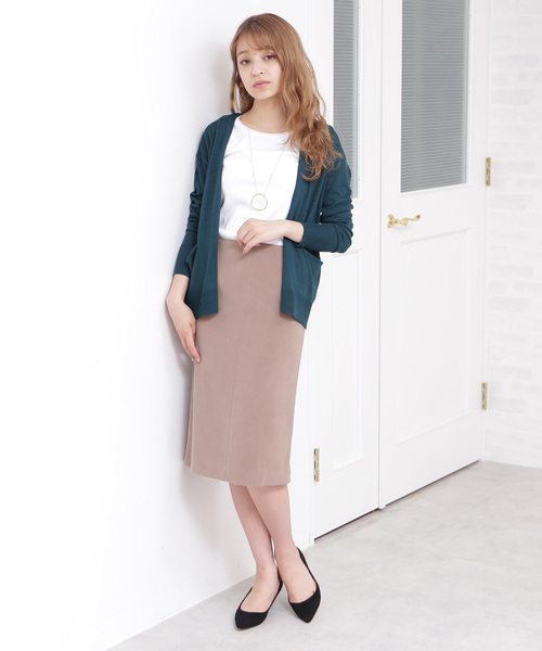 N.（N. Natural Beauty Basic）（エヌエヌナチュラルビューティーベーシック）の「◆ピーチスウェードタイトスカート（スカート・レディース・ベージュ/カーキ/イエロー/ワイン・SMALL/MEDIUM）」の5枚目の写真