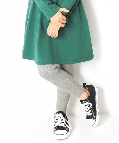 devirock(デビロック)の「ベーシック無地リブレギンス スパッツ(レギンス/スパッツ・キッズ・ヘザーチャコール/杢グレー/ネイビー/モカ/ブラック/ワイン/アイボリー/ベージュ/オートミール/キャメル・100cm/110cm/120cm/130cm/140cm/150cm/160cm)」の4枚目の写真