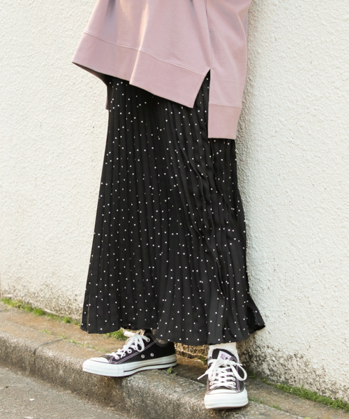 apres jour(アプレジュール)の「アソートプリーツスカート【ZOZOTOWN限定アイテム】(スカート・レディース・ブラック/ベージュ/オフホワイト/ブラック系その他/ホワイト系その他/ドット/レッド系その他/イエロー系その他/ブルー/ライトグレー/サックスブルー/ライトグリーン・フリー)」の12枚目の写真