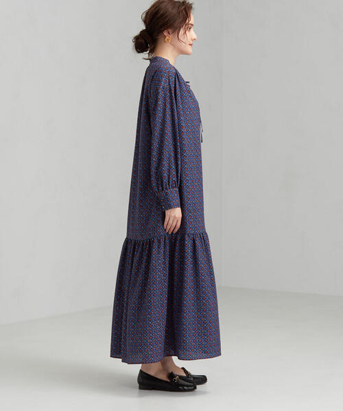 green label relaxing（グリーンレーベルリラクシング）の「FFC プリント 2WAY ワンピース（ワンピース・レディース・コバルトブルー/ブラック・FREE）」の10枚目の写真
