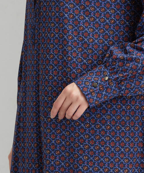 green label relaxing（グリーンレーベルリラクシング）の「FFC プリント 2WAY ワンピース（ワンピース・レディース・コバルトブルー/ブラック・FREE）」の13枚目の写真