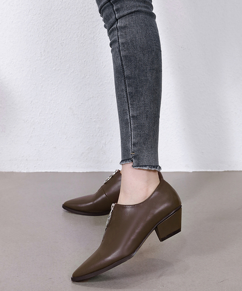 Futier land(フューティアランド)の「フロントZIPポインテッドブーティー(ブーツ・レディース・ブラック/ブラウン/アイボリー・36/37/38/39/40)」の8枚目の写真