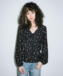 FLORAL BLOUSE