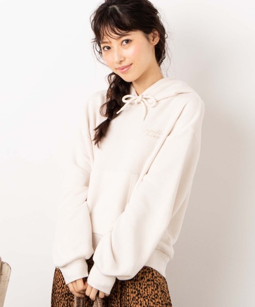 WEGO（ウィゴー）の「WEGO/ワンポイントショートスウェット（パーカー・レディース・ブラウン/オフホワイト/カーキ・FREE）」の2枚目の写真