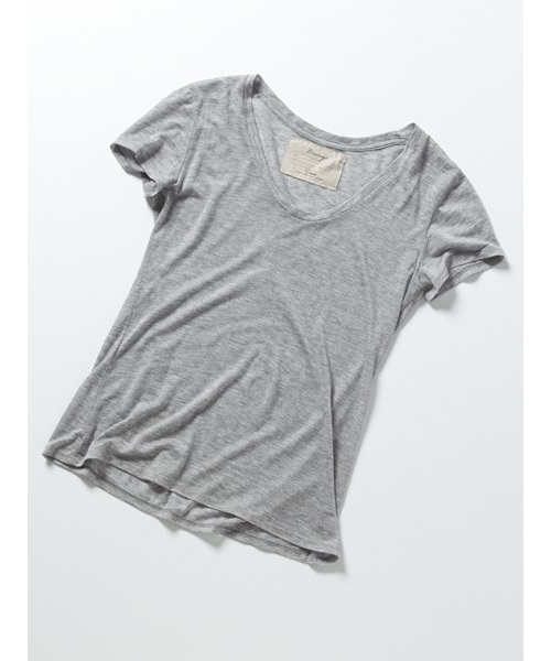DRWCYS(ドロシーズ)の「テンセルカシミヤTシャツ(Tシャツ/カットソー・レディース・ホワイト/グレー/ネイビー/スミクロ・FREE)」の1枚目の写真